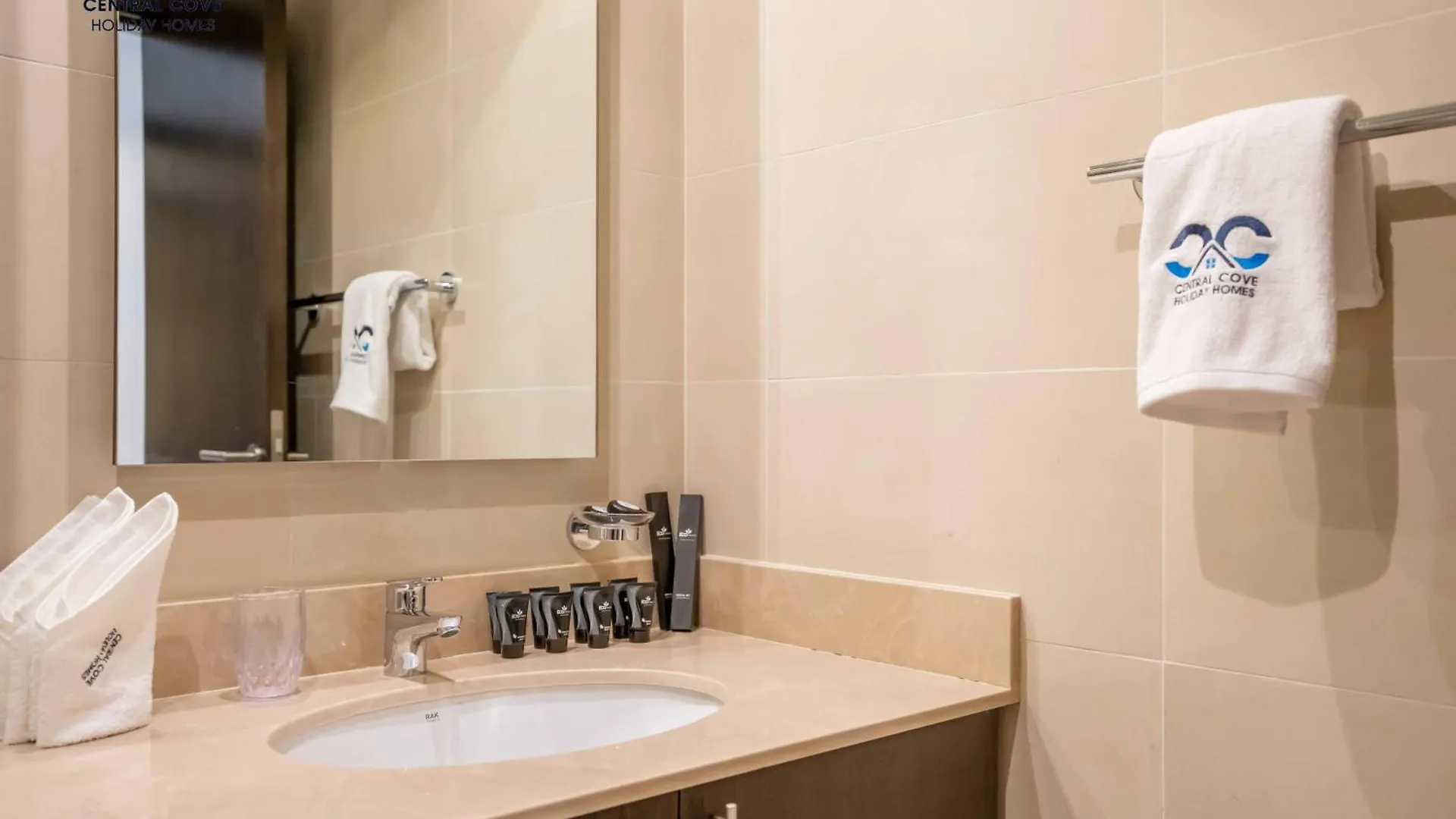 New Luxury Magnificent 1Br Apt In Ns Building Al Jaddaf Apartment Dubai